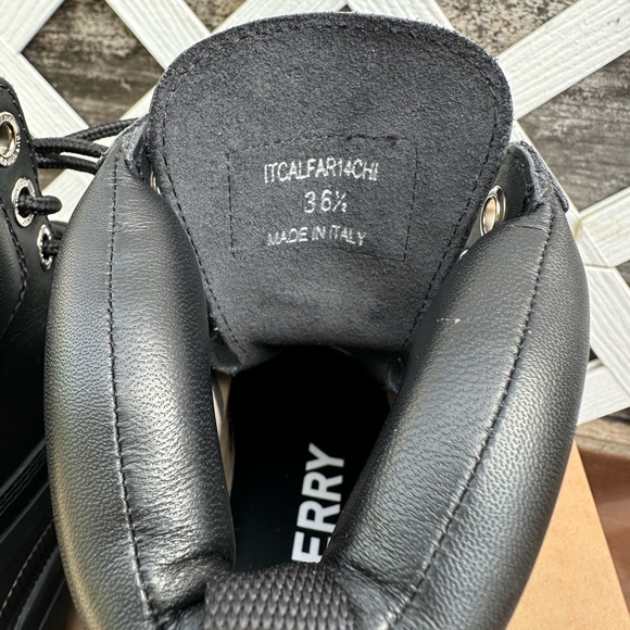 Burberry Arthur Lace-up Ankle Leather Boots - Picture 10 of 12